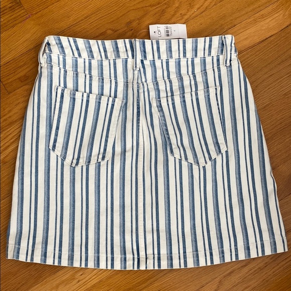 LOFT Blue and White A-Line Mini Skirt - Picture 2 of 3